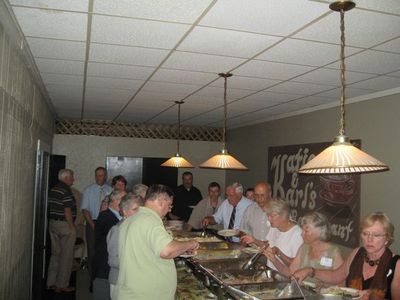 2010 Banquet Buffet Line
Alumni at the back buffet
