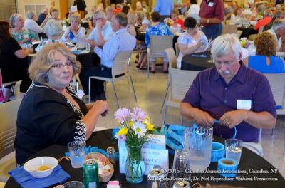 2015 Alumni Banquet June 13
Table 2
Gail Buffaloe McEntire, '74; James McEntire, '69
